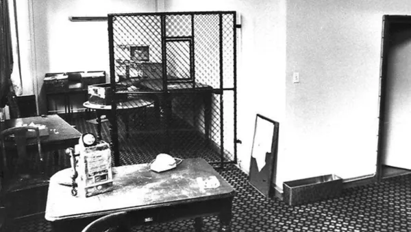 The Settling Room cage — Great Bookie Robbery, Melbourne 1976 crime gangs